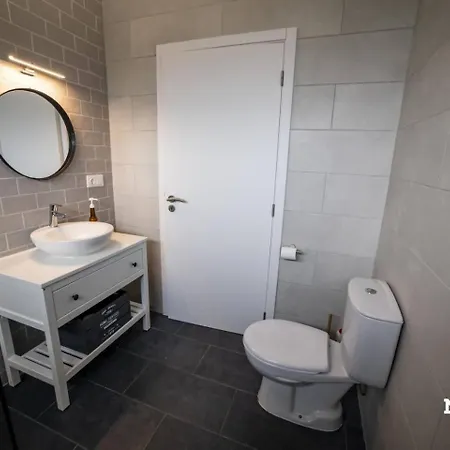 Beer House By Pontanegraazores