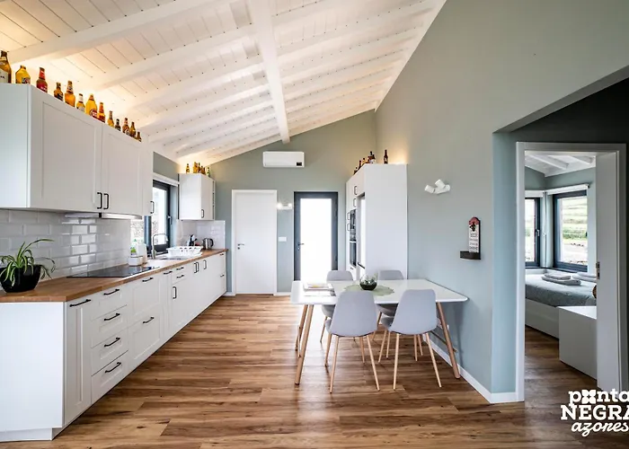 Beer House By Pontanegraazores *