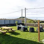 Beer House By Pontanegraazores * Altares