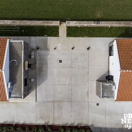 Beer House By Pontanegraazores * Altares