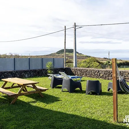 Beer House By Pontanegraazores * Altares