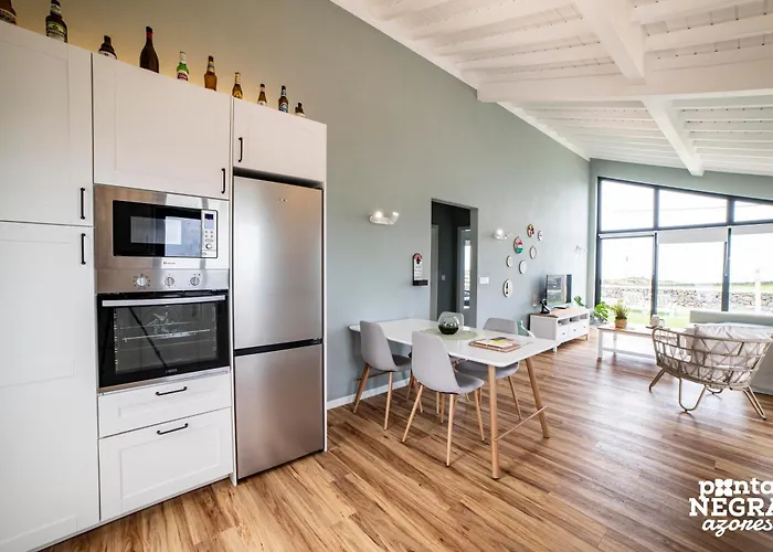 Vakantiehuis Beer House By Pontanegraazores *